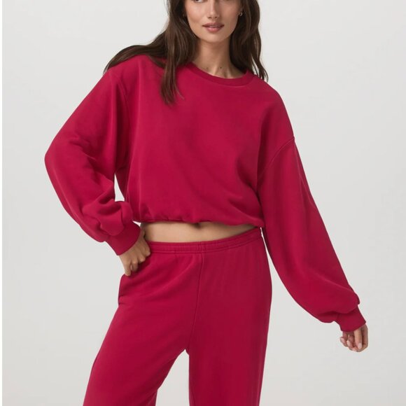 Sedona Bubble Crew & Straight Leg Sweatpant Set in Strawberry | Vuori - Picture 2 of 4